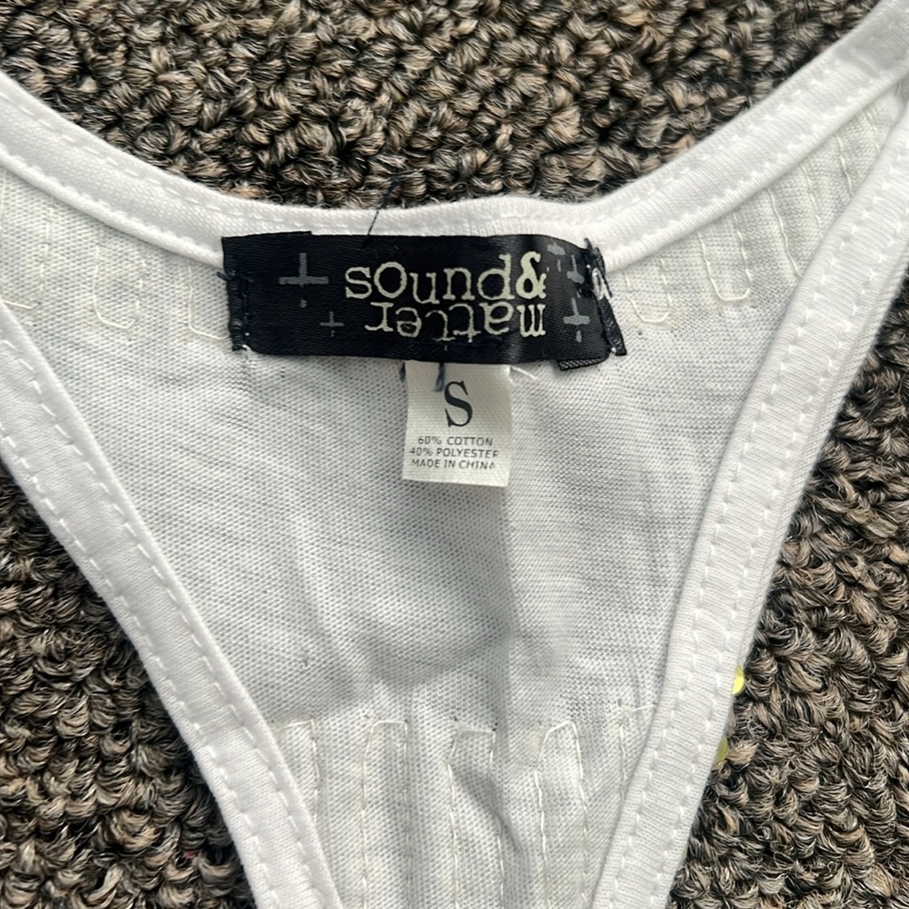 Tank top - Picture 2 of 5